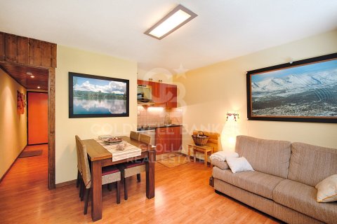 Apartment à vendre en Espagne, 2 chambres, 45 m2 No. 186182 - photo 3