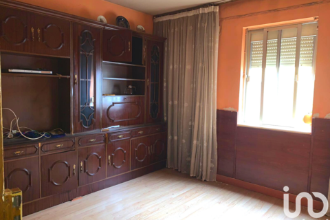 House in Armunia, Leon, Spain 7 bedrooms, 194 sq.m. No. 186180