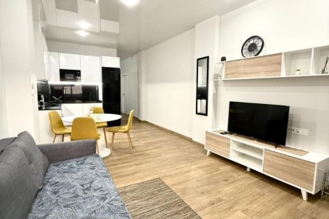 Apartment for sale in Torrevieja, Alicante, Spain 1 bedroom, 57 sq.m. No. 183400 - photo 11
