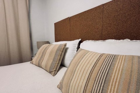 Huoneisto myytävänä Torrevieja, Alicante, Espanja, 1 makuuhuone, 49 m2 No. 183396 - kuva 7