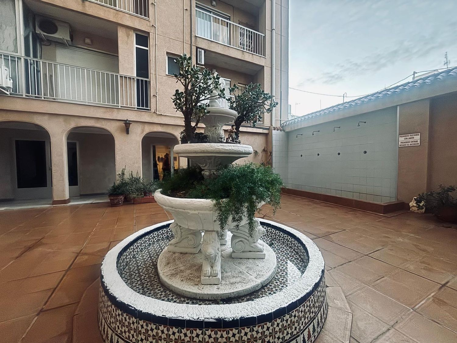 Apartamento en Torrevieja, Alicante, España 1 dormitorio, 49 m2 No. 183396