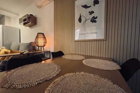 Huoneisto myytävänä Torrevieja, Alicante, Espanja, 1 makuuhuone, 49 m2 No. 183396 - kuva 3