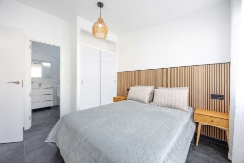 Apartamento en venta en Torrevieja, Alicante, España 1 dormitorio, 42 m2 No. 183397 - foto 18