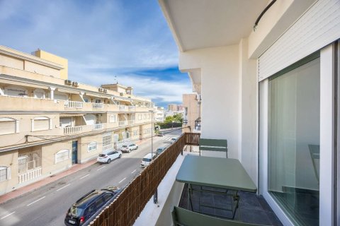 Apartamento en venta en Torrevieja, Alicante, España 1 dormitorio, 42 m2 No. 183397 - foto 8