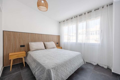 Apartamento en venta en Torrevieja, Alicante, España 1 dormitorio, 42 m2 No. 183397 - foto 19