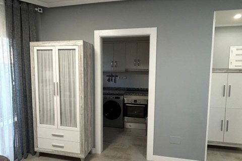 Dzīvoklis pārdošanā Torrevieja, Alicante, Spānijā 1 istaba, 55 m2 Nr. 183398 - attēls 26