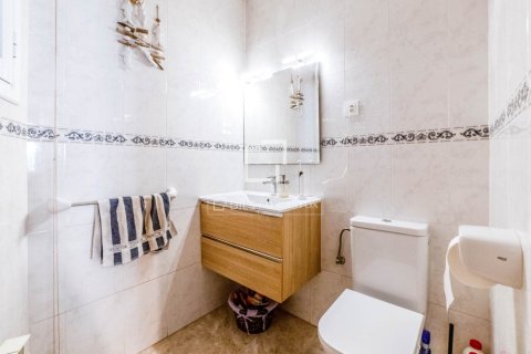 Villa à vendre à Sitges, Barcelona, Espagne, 4 chambres, 204 m2 No. 164326 - photo 9