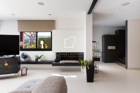 Villa à vendre à Cabrils, Barcelona, Espagne, 5 chambres, 468 m2 No. 164323 - photo 11