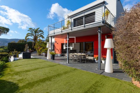 Villa à Cabrils, Barcelona, Espagne 5 chambres, 468 m2 No. 164323