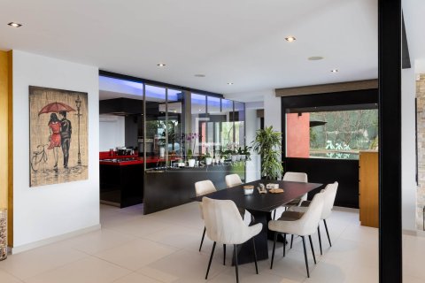 Villa à vendre à Cabrils, Barcelona, Espagne, 5 chambres, 468 m2 No. 164323 - photo 13