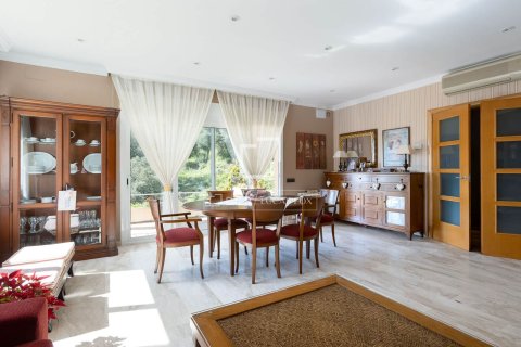 Villa à vendre à Premia De Dalt, Barcelona, Espagne, 4 chambres, 290 m2 No. 164324 - photo 8