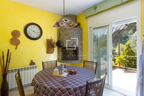 Villa à vendre à Premia De Dalt, Barcelona, Espagne, 4 chambres, 290 m2 No. 164324 - photo 11