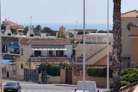 Hus till salu Torrevieja, Alicante, Spanien 2 sovrum, 113 kvm. Nr. 133091 - foto 23
