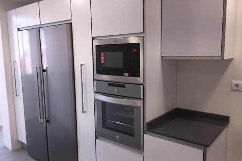 Apartament Madrid, Hiszpania 2 sypialnie, 155 mkw. nr 133093 – zdjęcie 9