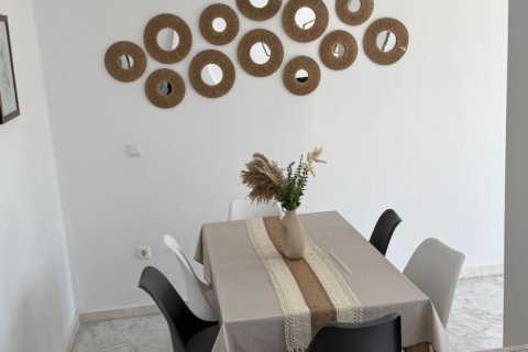 Huoneisto vuokrattavana Villajoyosa, Alicante, Espanja, 3 makuuhuonetta, 99 m2 No. 133089 - kuva 18