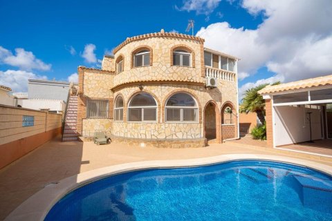 Villa for sale Alicante, Spain 4 bedrooms, 79 sq.m. No. 133094 - photo 10