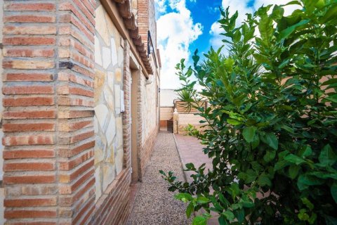 Villa for sale Alicante, Spain 4 bedrooms, 79 sq.m. No. 133094 - photo 30