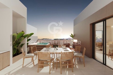 Apartamento en venta en Marbella, Málaga, España 3 dormitorios, 128 m2 No. 157547 - foto 2
