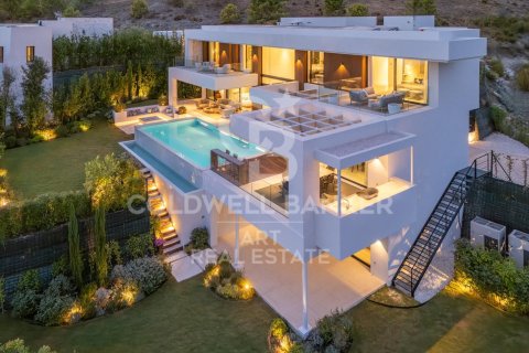 Talo Benahavis, Malaga, Espanja 6 makuuhuonetta, 636 m2 No. 157544