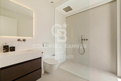 House for sale in Benahavis, Malaga, Spain 6 bedrooms, 636 sq.m. No. 157544 - photo 13