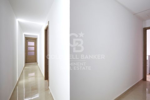 Lokal usługowy w Barcelona, Hiszpania 500 mkw. nr 157543 – zdjęcie 17