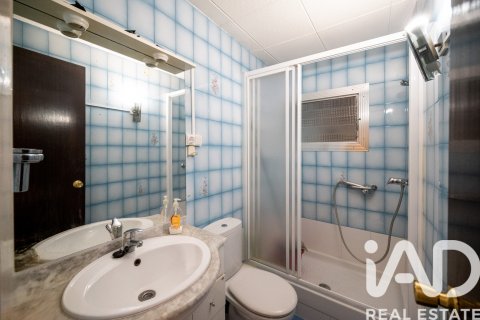 Dzīvoklis pārdošanā Barcelona, Spānijā 4 istabas, 72 m2 Nr. 152383 - attēls 10