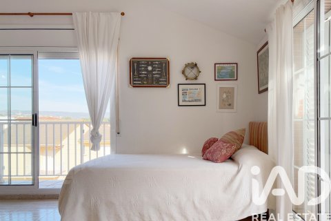 House à vendre à Creixell, Tarragona, Espagne, 5 chambres, 323 m2 No. 152379 - photo 25