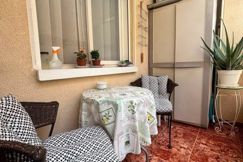 Apartamento en venta en Torrevieja, Alicante, España 1 dormitorio, 42 m2 No. 184338 - foto 13