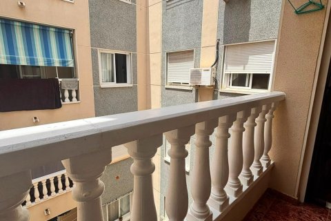 Apartamento en venta en Torrevieja, Alicante, España 1 dormitorio, 42 m2 No. 184338 - foto 9