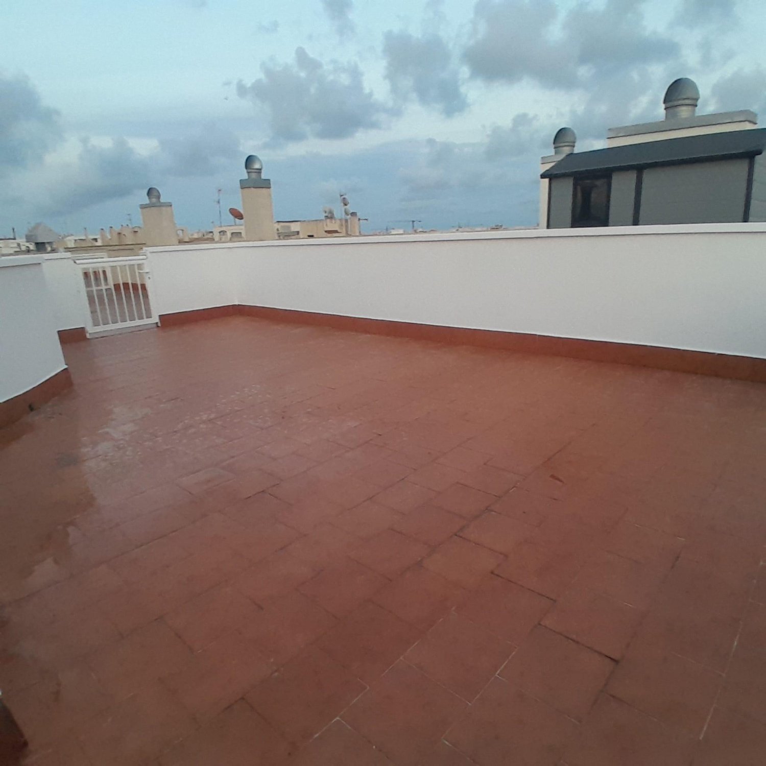 Attico a Torrevieja, Alicante, Spagna 2 camere da letto, 75 mq. N° 184342