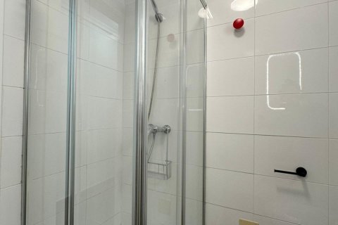 Penthouse for sale in Torrevieja, Alicante, Spain 2 bedrooms, 75 sq.m. No. 184342 - photo 2