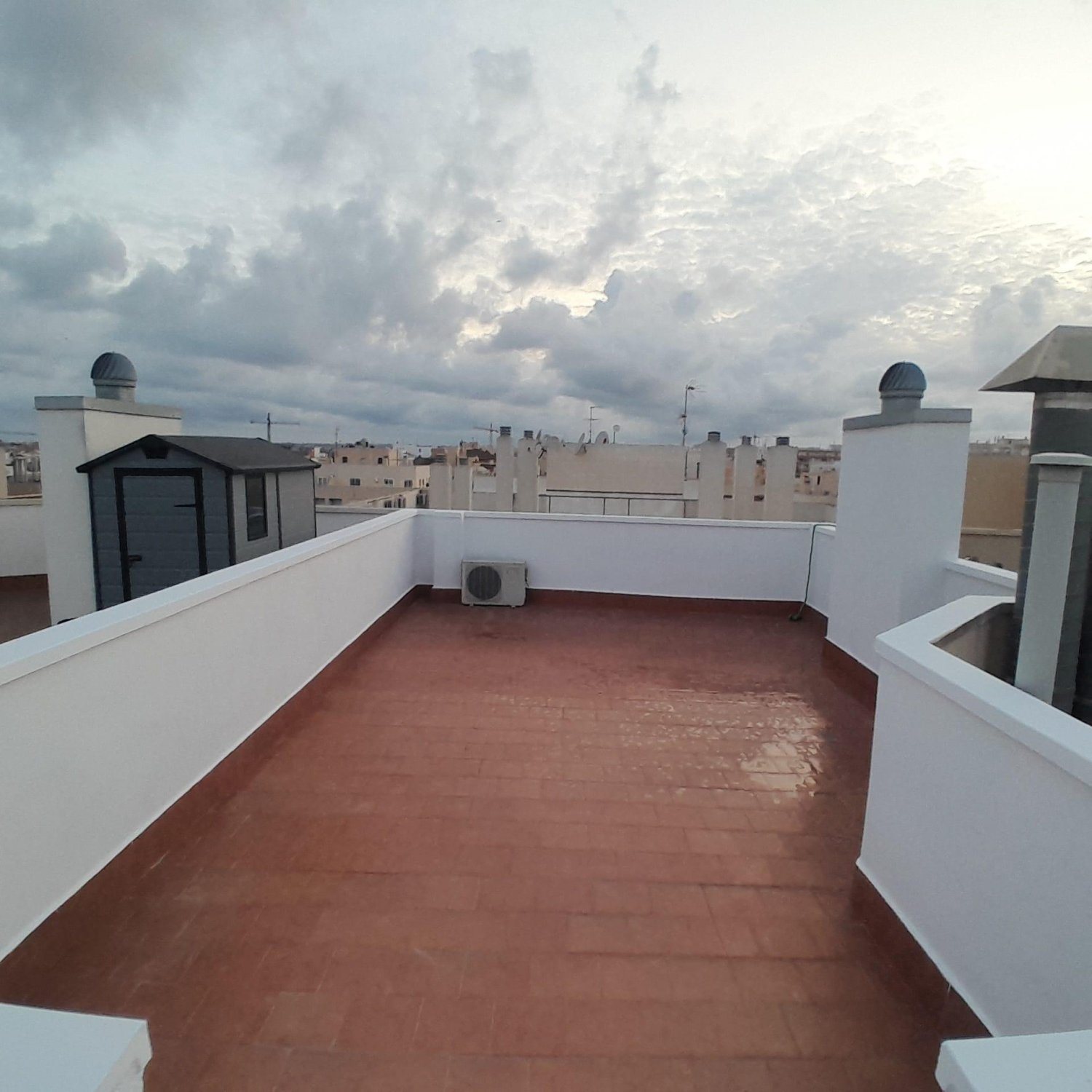 Attico a Torrevieja, Alicante, Spagna 2 camere da letto, 75 mq. N° 184342