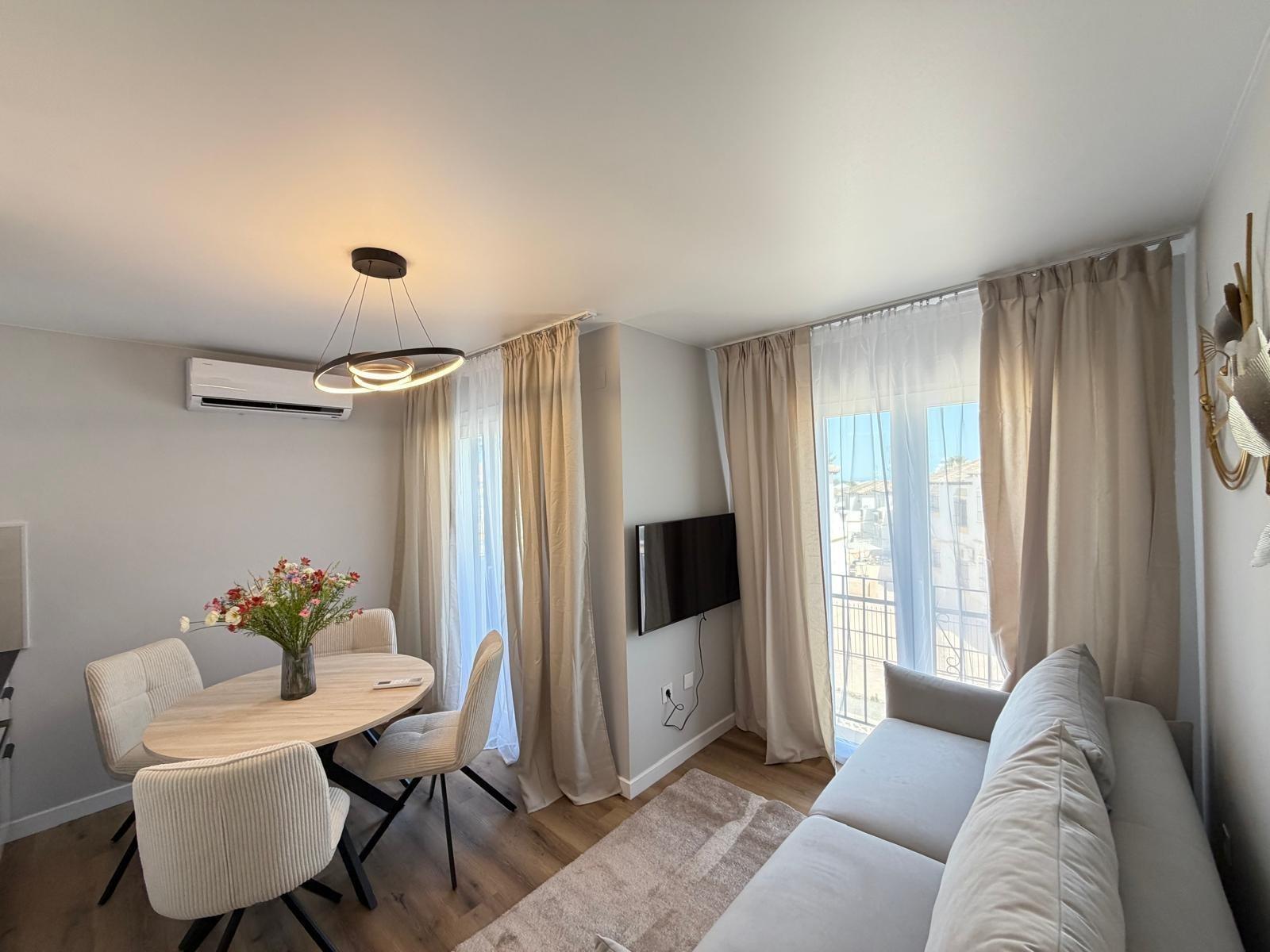 Appartamento a San Miguel de Salinas, Alicante, Spagna 1 camera da letto, 37 mq. N° 184339
