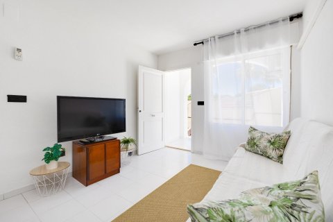 Bungalow for sale in Los Balcones, Alicante, Spain 2 bedrooms, 75 sq.m. No. 184341 - photo 15