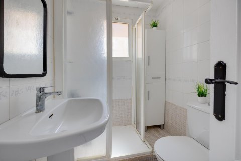 Bungalow for sale in Los Balcones, Alicante, Spain 2 bedrooms, 75 sq.m. No. 184341 - photo 29