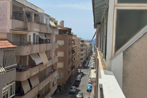 Apartamento en Torrevieja, Alicante, España 1 habitación, 28 m2 No. 184344
