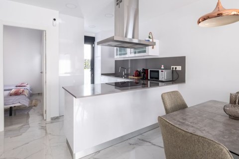 Villa en venta Torrevieja, Alicante, España 3 dormitorios, 106 m2 No. 137744 - foto 6