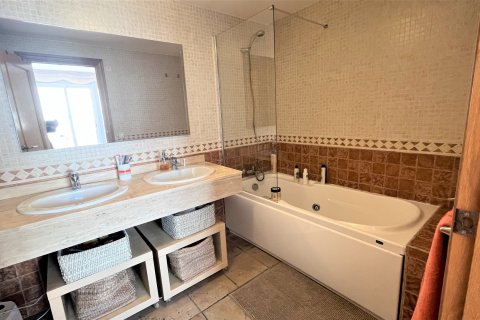 Villa for rent in Port De Pollenca, Mallorca, Spain 4 bedrooms, 287 sq.m. No. 150116 - photo 8