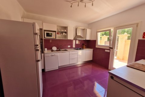 Villa for rent in Cala Mondrago, Mallorca, Spain 4 bedrooms, 245 sq.m. No. 150115 - photo 9