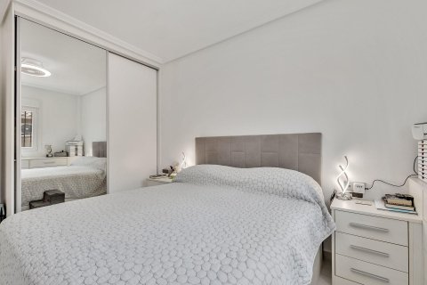 Apartamento en venta en La Zenia, Alicante, España 76 m2 No. 194956 - foto 15