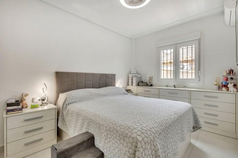 Apartamento en venta en La Zenia, Alicante, España 76 m2 No. 194956 - foto 14