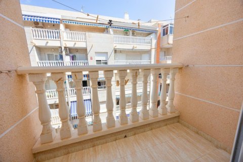 Apartamento en venta en Torrevieja, Alicante, España 1 dormitorio, 65 m2 No. 194958 - foto 11
