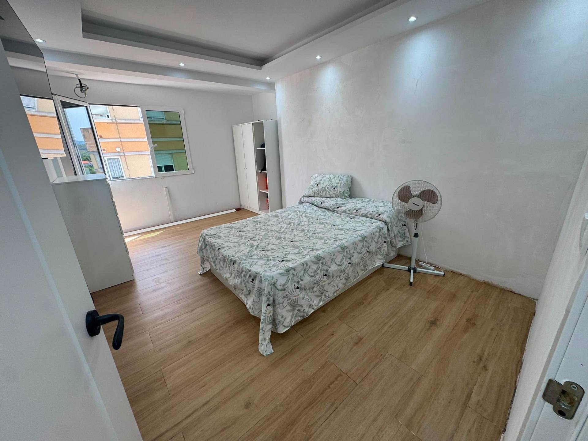 Huoneisto Segorbe, Castellon, Espanja 2 makuuhuonetta, 105 m2 No. 194957