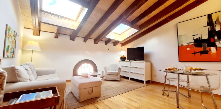 Apartment in Palma de Majorca, Mallorca, Spain 1 bedroom, 80 sq.m. No. 168702