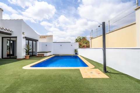 Villa till salu i El Valle Golf Resort, Murcia, Spanien 3 sovrum, Nr. 140700 - foto 18