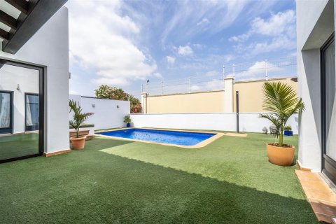 Villa till salu i El Valle Golf Resort, Murcia, Spanien 3 sovrum, Nr. 140700 - foto 15