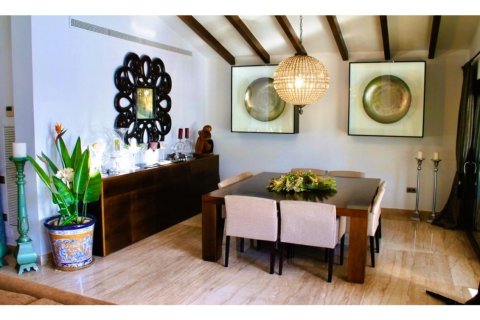 Villa till salu i El Valle Golf Resort, Murcia, Spanien 5 sovrum, Nr. 140698 - foto 4