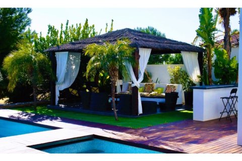 Villa till salu i El Valle Golf Resort, Murcia, Spanien 5 sovrum, Nr. 140698 - foto 21