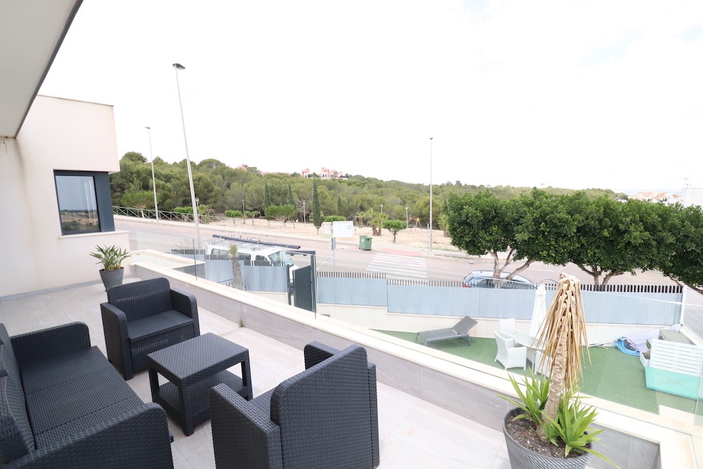 Villa en San Miguel de Salinas, Alicante, España 3 dormitorios, 125 m2 No. 145252