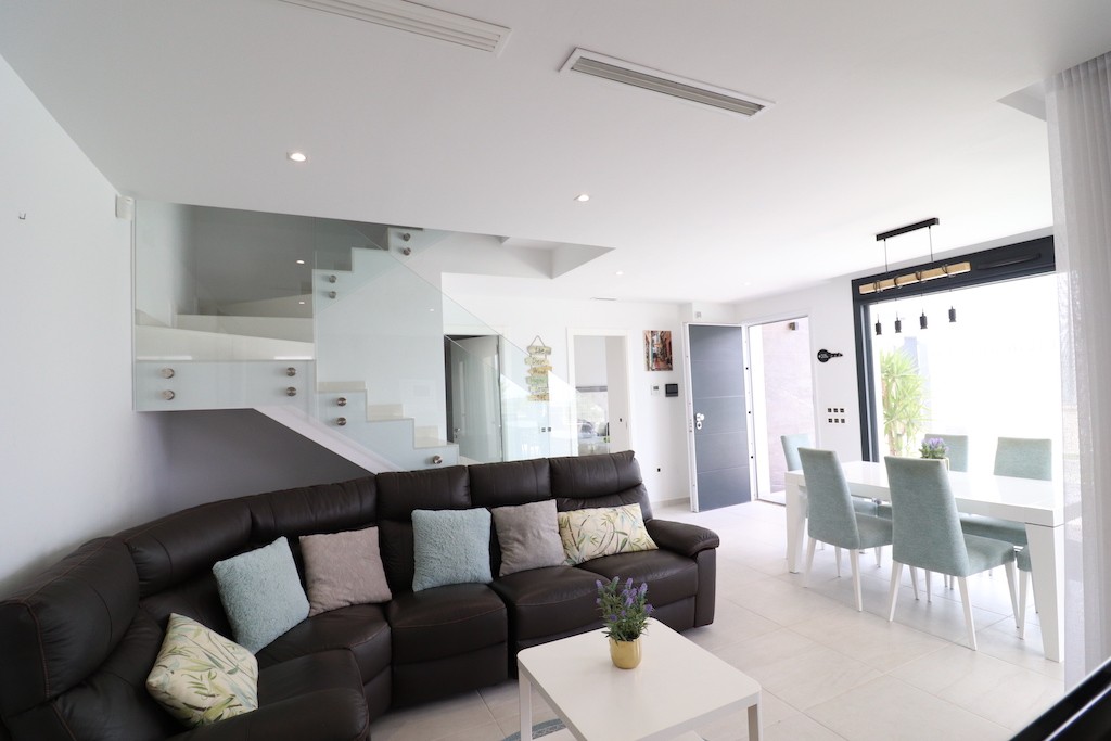 Villa en San Miguel de Salinas, Alicante, España 3 dormitorios, 125 m2 No. 145252